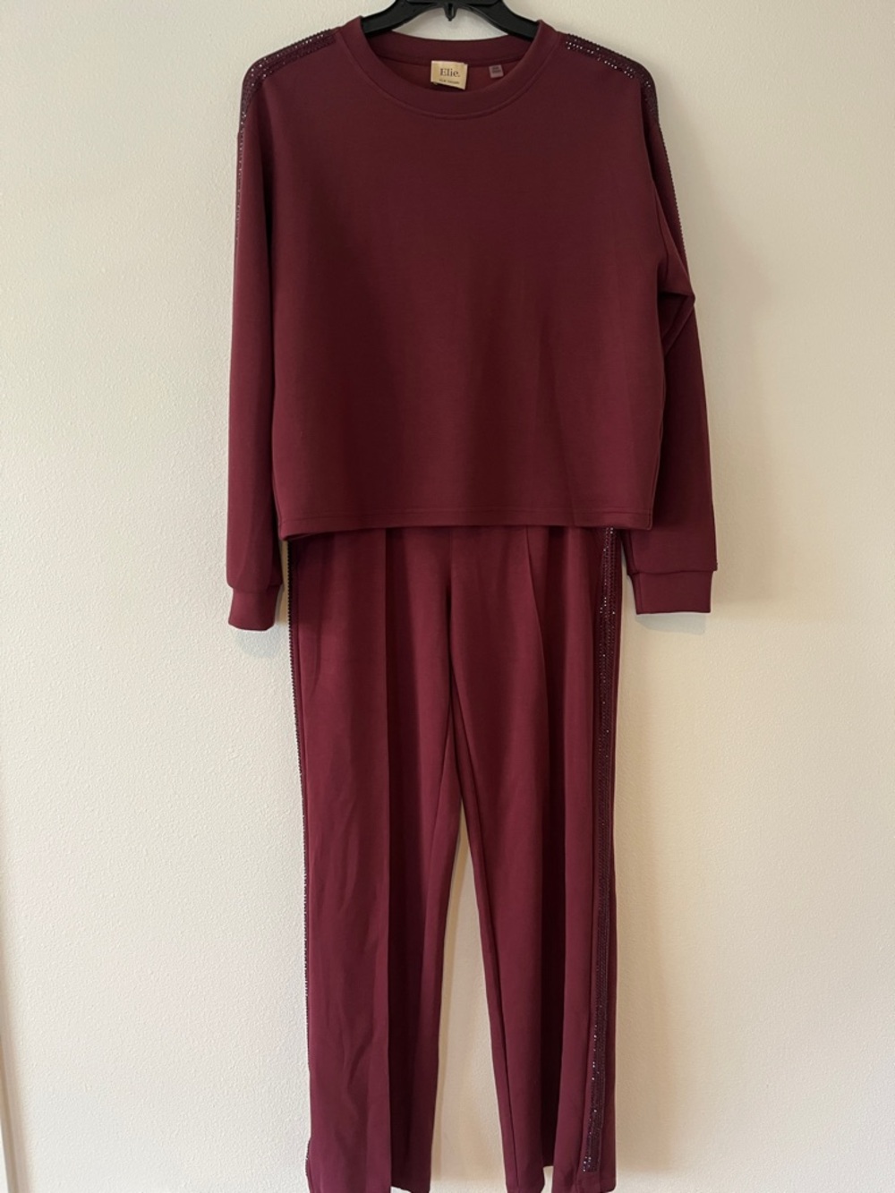 Elie Tahari Women’s Burgundy 2 pc Lounge Set with Rhinestone Side Trim